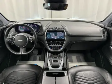 ASTON MARTIN DBX 4.0 V8   Morning Frost White   Spor&hellip;