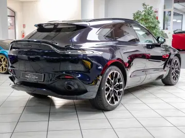 ASTON MARTIN DBX - VAT - ACC