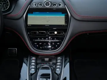 ASTON MARTIN DBX  707 23 FELGEN PANO AM GARANTIE BIS 04 2026