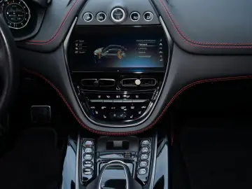 ASTON MARTIN DBX  707 23 FELGEN PANO AM GARANTIE BIS 04 2026