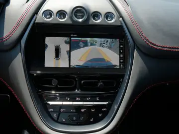 ASTON MARTIN DBX  707 23 FELGEN PANO AM GARANTIE BIS 04 2026