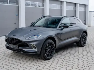 ASTON MARTIN DBX   Q by Aston   Satin Xenon Grey