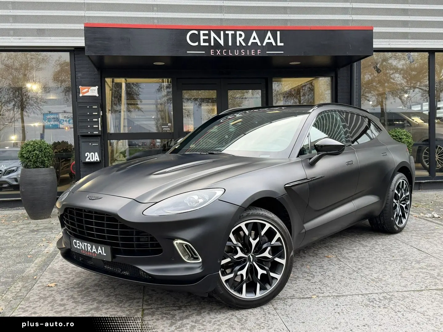 ASTON MARTIN DBX 4.0 V8 Pano Memory Leder ACC Luchtv&hellip;