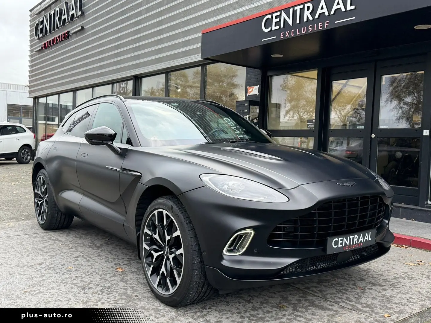ASTON MARTIN DBX 4.0 V8 Pano Memory Leder ACC Luchtv&hellip;