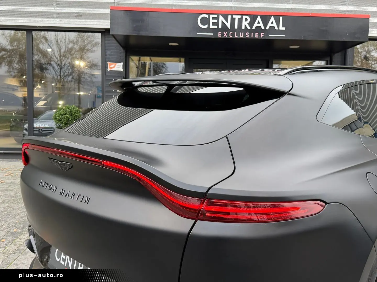 ASTON MARTIN DBX 4.0 V8 Pano Memory Leder ACC Luchtv&hellip;