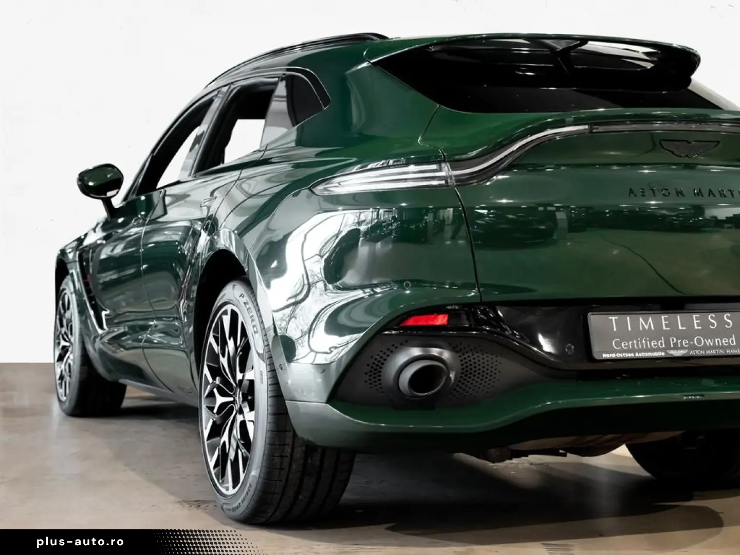 ASTON MARTIN DBX Aston Martin Hamburg