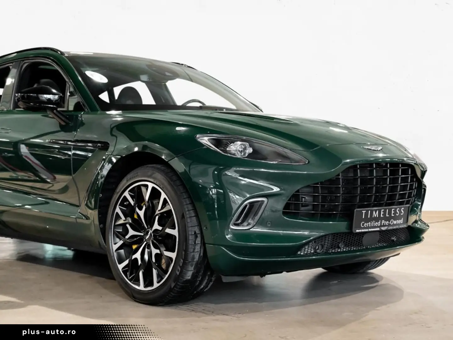 ASTON MARTIN DBX Aston Martin Hamburg