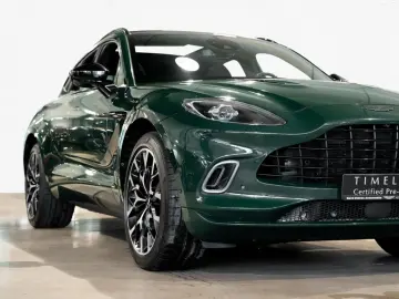ASTON MARTIN DBX Aston Martin Hamburg