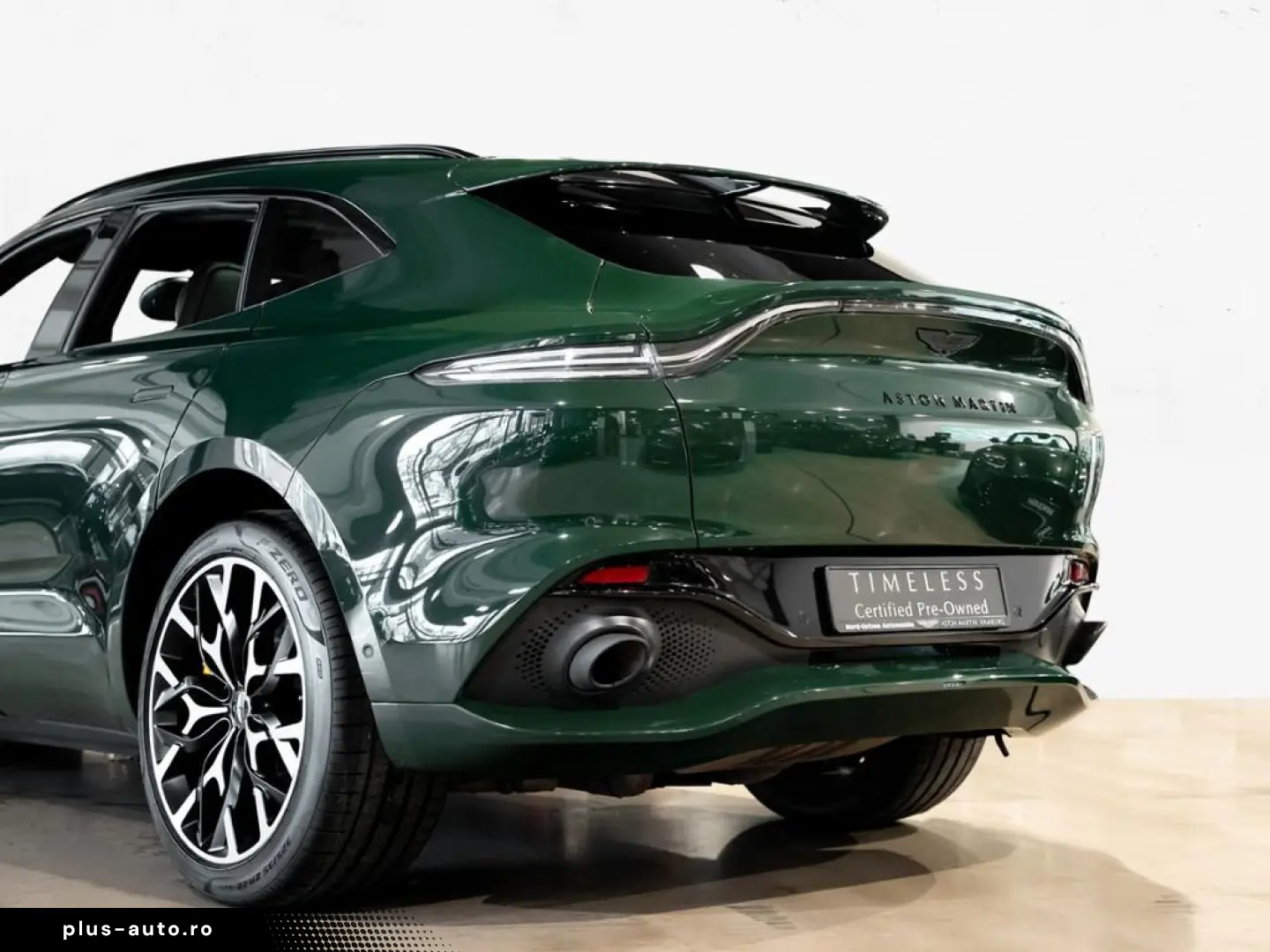 ASTON MARTIN DBX Aston Martin Hamburg