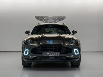 ASTON MARTIN DBX 4.0 V8