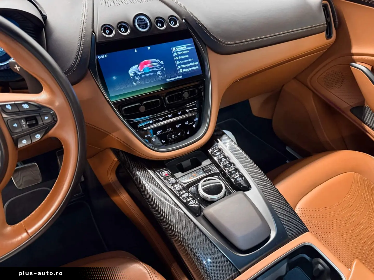 ASTON MARTIN DBX 4.0 V8