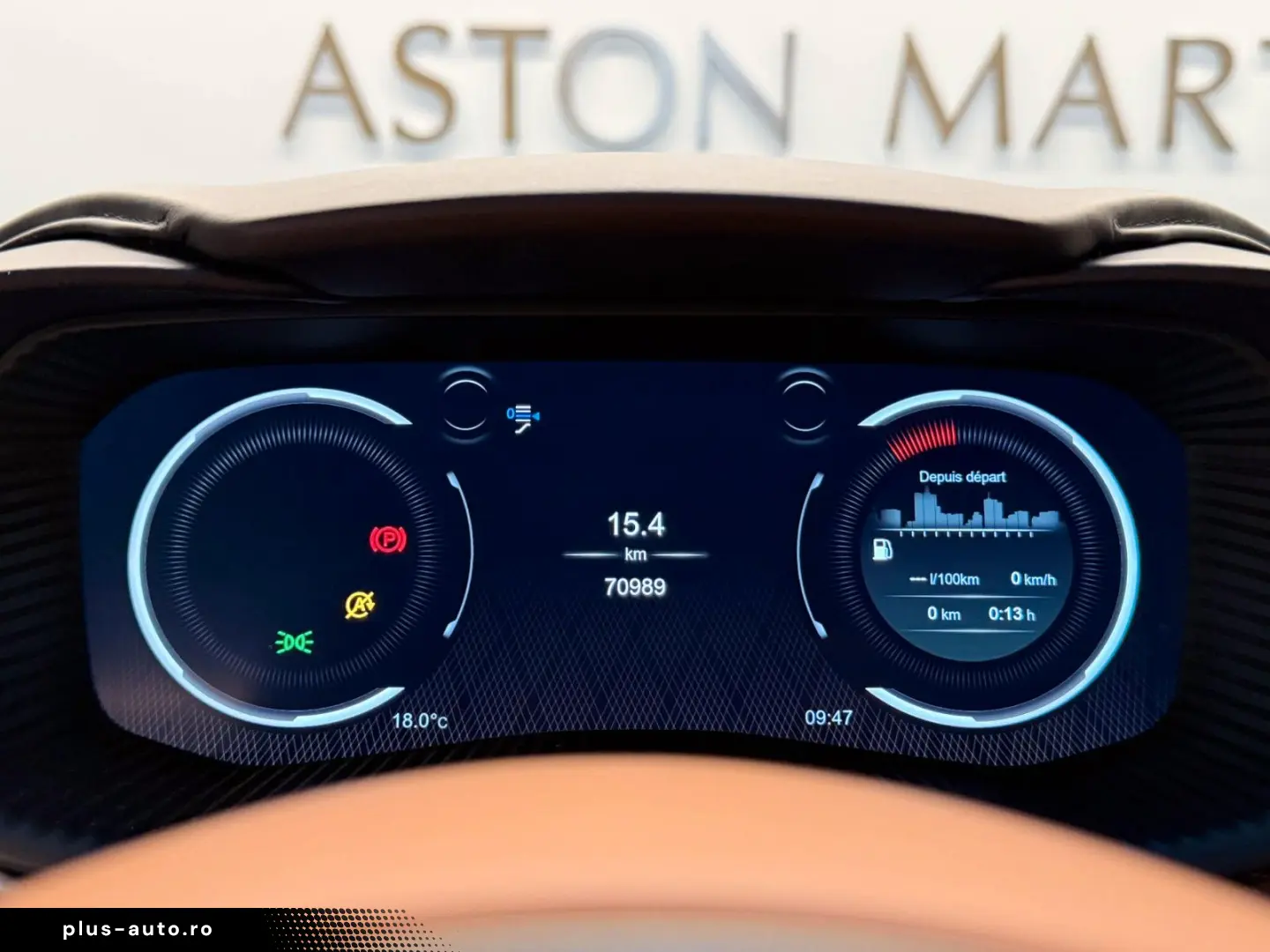 ASTON MARTIN DBX 4.0 V8