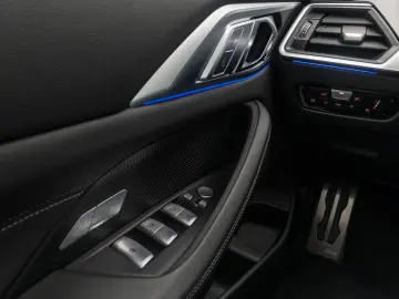 BMW M4 Competition Cabrio DAB Laser HUD Alarm 19Zoll