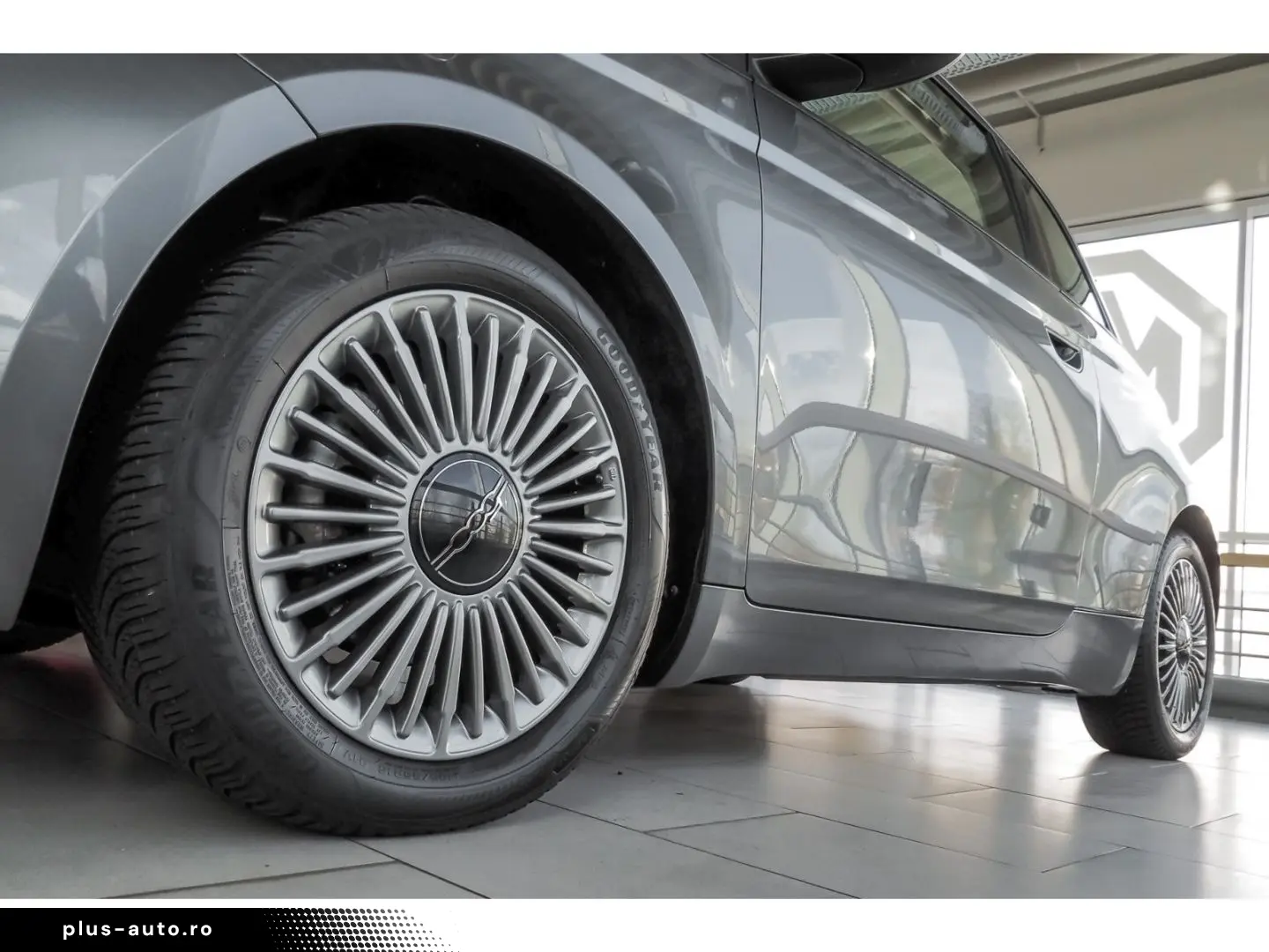 FIAT 500e Cabrio Icon NAVI Shzg  LED SOH CARPLAY R KA