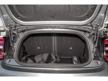 FIAT 500e Cabrio Icon NAVI Shzg  LED SOH CARPLAY R KA