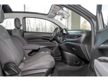 FIAT 500e Cabrio Icon NAVI Shzg  LED SOH CARPLAY R KA