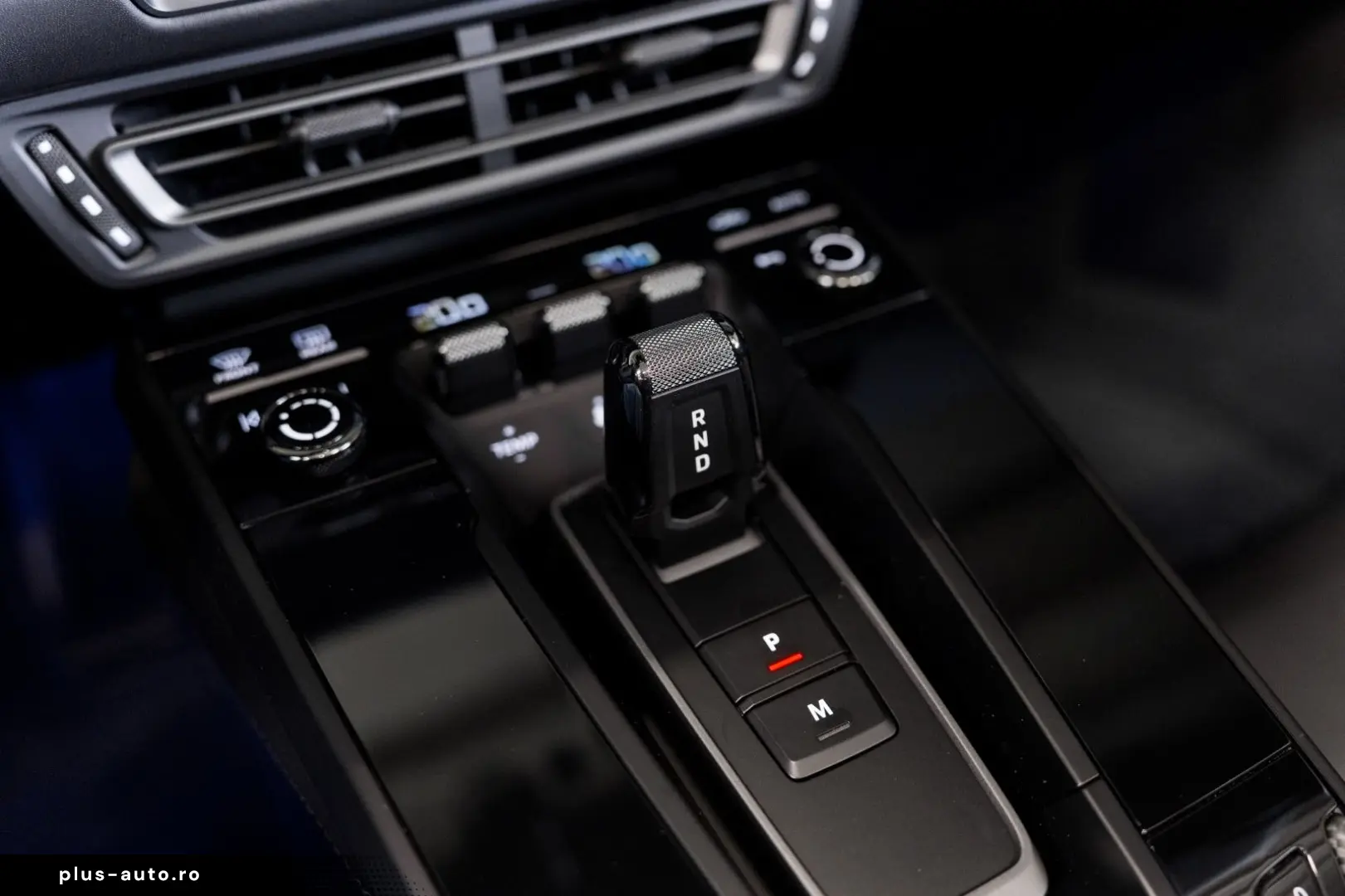 PORSCHE 992 Carrera GTS Cabriolet