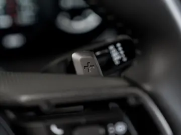 PORSCHE 992 Carrera GTS Cabriolet