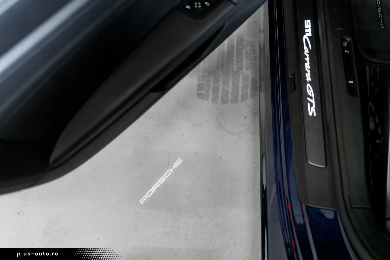 PORSCHE 992 Carrera GTS Cabriolet