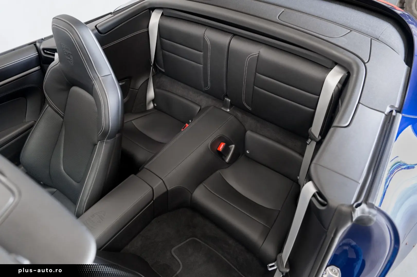 PORSCHE 992 Carrera GTS Cabriolet