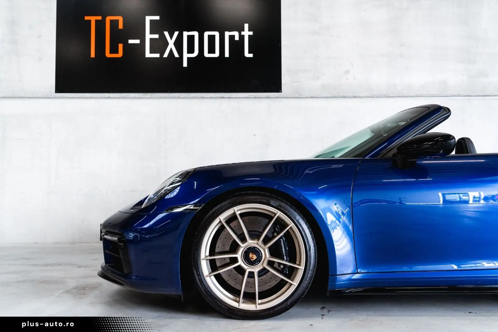 PORSCHE 992 Carrera GTS Cabriolet