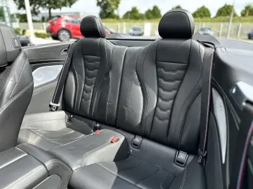 BMW 840i Cabrio M Sportpaket B&W Surround DAB WLAN