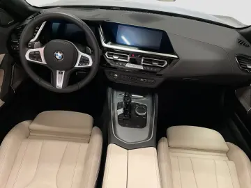 BMW Z4 M40i Harman K LiveCockpitProf Head-Up PDC