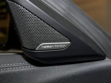 BMW Z4 M40i HUD ACC RFK NAVI LED Sound Syst. DAB