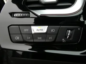 BMW Z4 M40i  Head-Up HK HiFi DAB LED WLAN RFK Shz