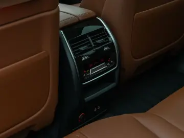 BMW X7 xD40d Panorama 360 HUD DAB H K Massage SoftCl