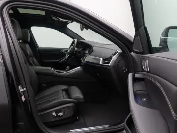 BMW X6 xD40d M Sport Laser DAB Kamera HUD AHK 21Zoll