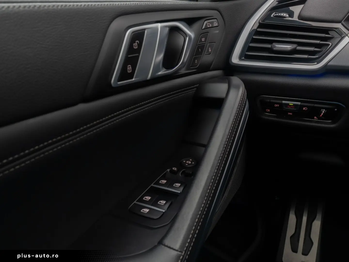 BMW X6 xD40d M Sport Laser DAB Kamera HUD AHK 21Zoll