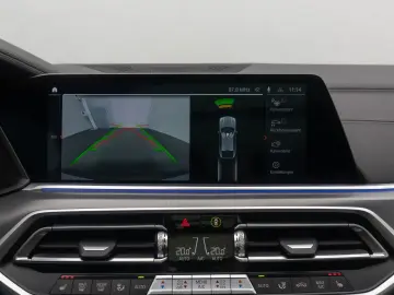 BMW X6 xD40d M Sport Laser DAB Kamera HUD AHK 21Zoll