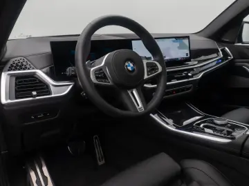 BMW X5 M60i Panorama H K DAB HUD 360  Komfort 22Zoll