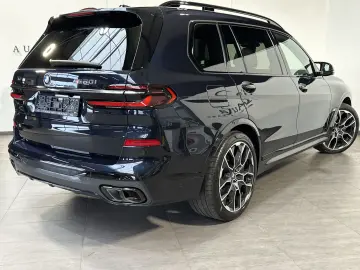 BMW X7 M60i 6-Sitzer NAV LASER PANO B&W 360  ACC 1HD