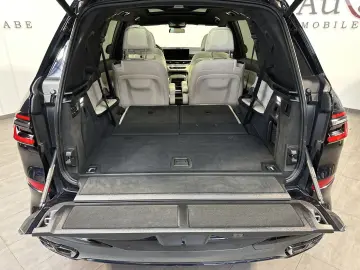 BMW X7 M60i 6-Sitzer NAV LASER PANO B&W 360  ACC 1HD