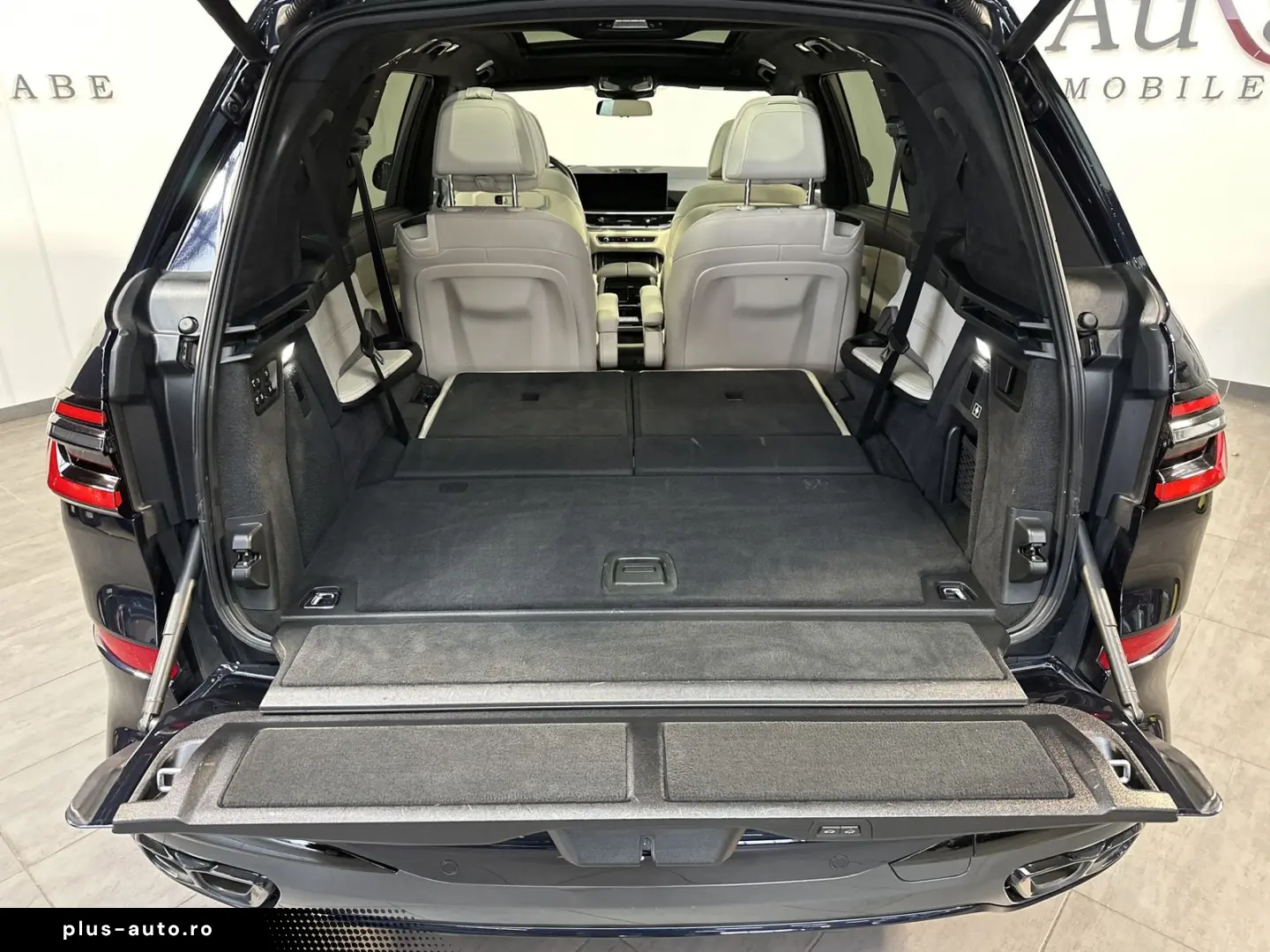 BMW X7 M60i 6-Sitzer NAV LASER PANO B&W 360  ACC 1HD