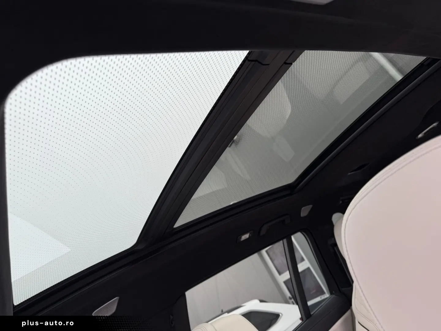 BMW X7 M60i 6-Sitzer NAV LASER PANO B&W 360  ACC 1HD