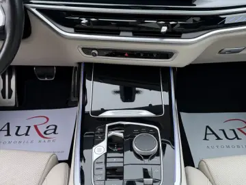 BMW X7 M60i 6-Sitzer NAV LASER PANO B&W 360  ACC 1HD