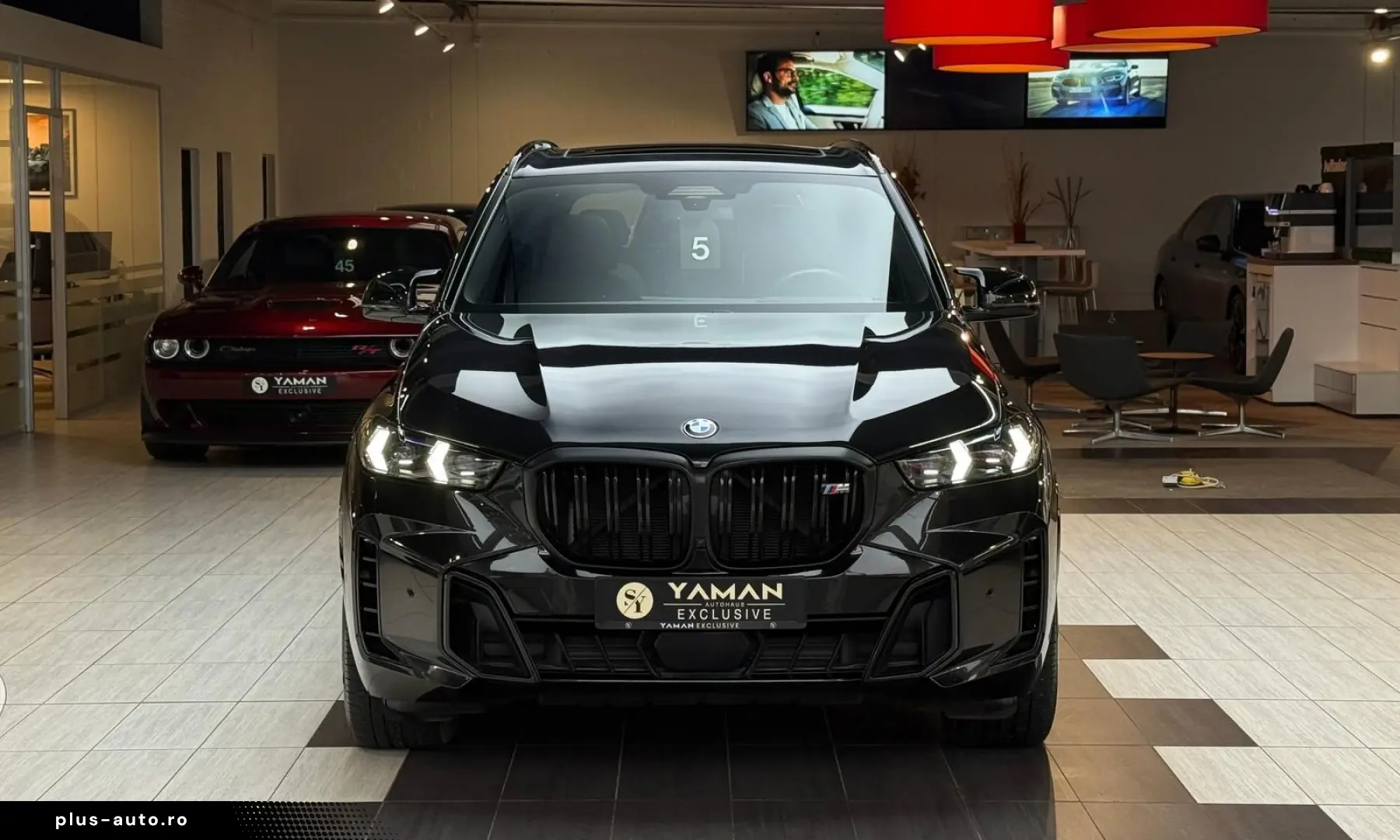 BMW X5 M60i xD Pano HuD StHzg Massage IconicGlow 22