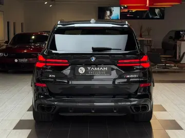 BMW X5 M60i xD Pano HuD StHzg Massage IconicGlow 22