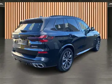 BMW X5 M60 i xDrive NP 144.000€ SkyLounge