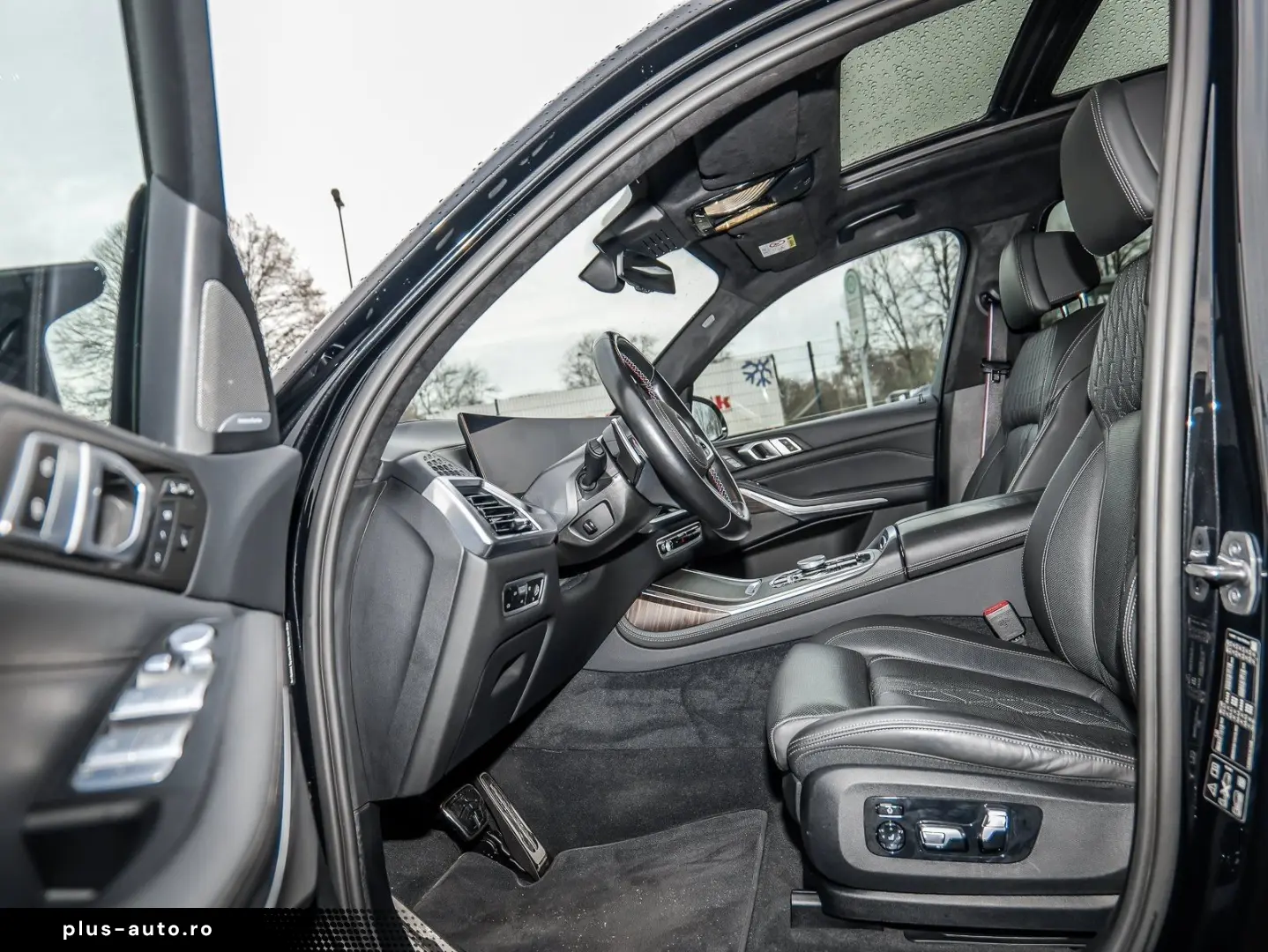 BMW X7 M60i M Sport Pro AHK Pano Sky Lounge Standhei