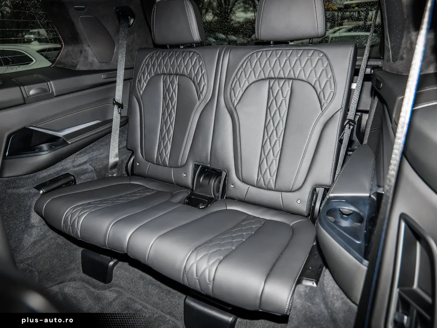 BMW X7 M60i M Sport Pro AHK Pano Sky Lounge Standhei