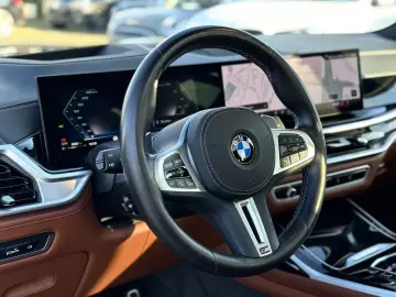 BMW X7 M60i xDrive Sportpaket Gestiksteuerung DAB