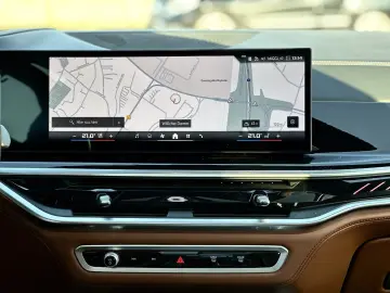 BMW X7 M60i xDrive Sportpaket Gestiksteuerung DAB