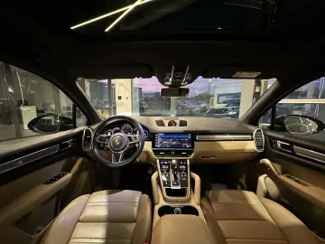 PORSCHE Cayenne  Platinum Edition