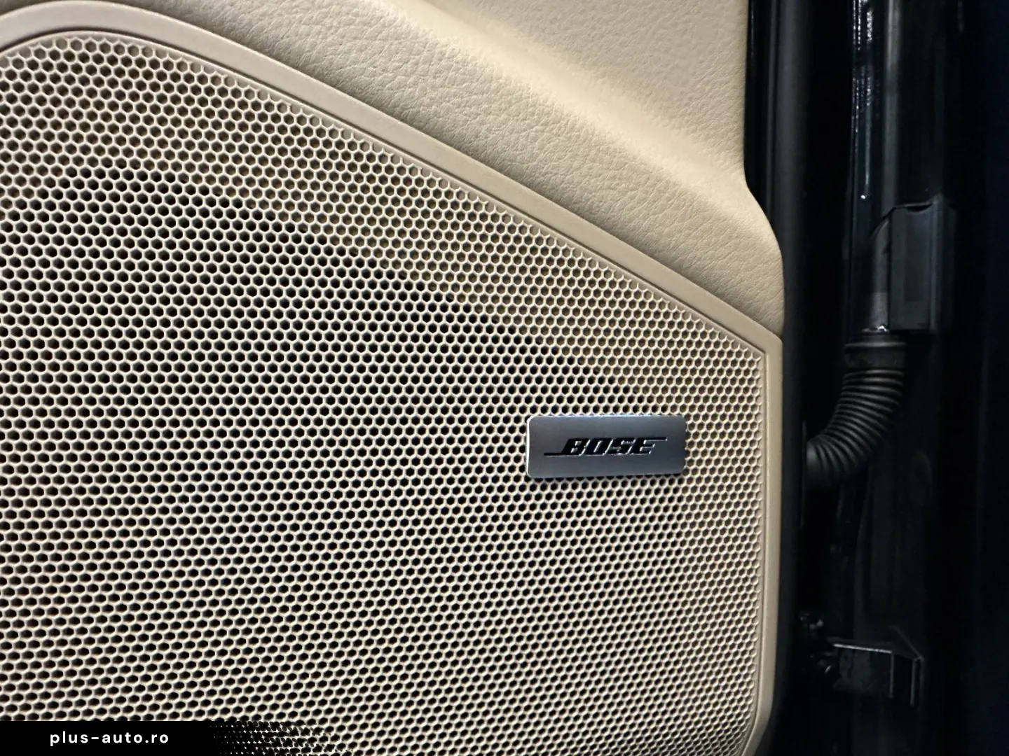 PORSCHE Cayenne  Platinum Edition