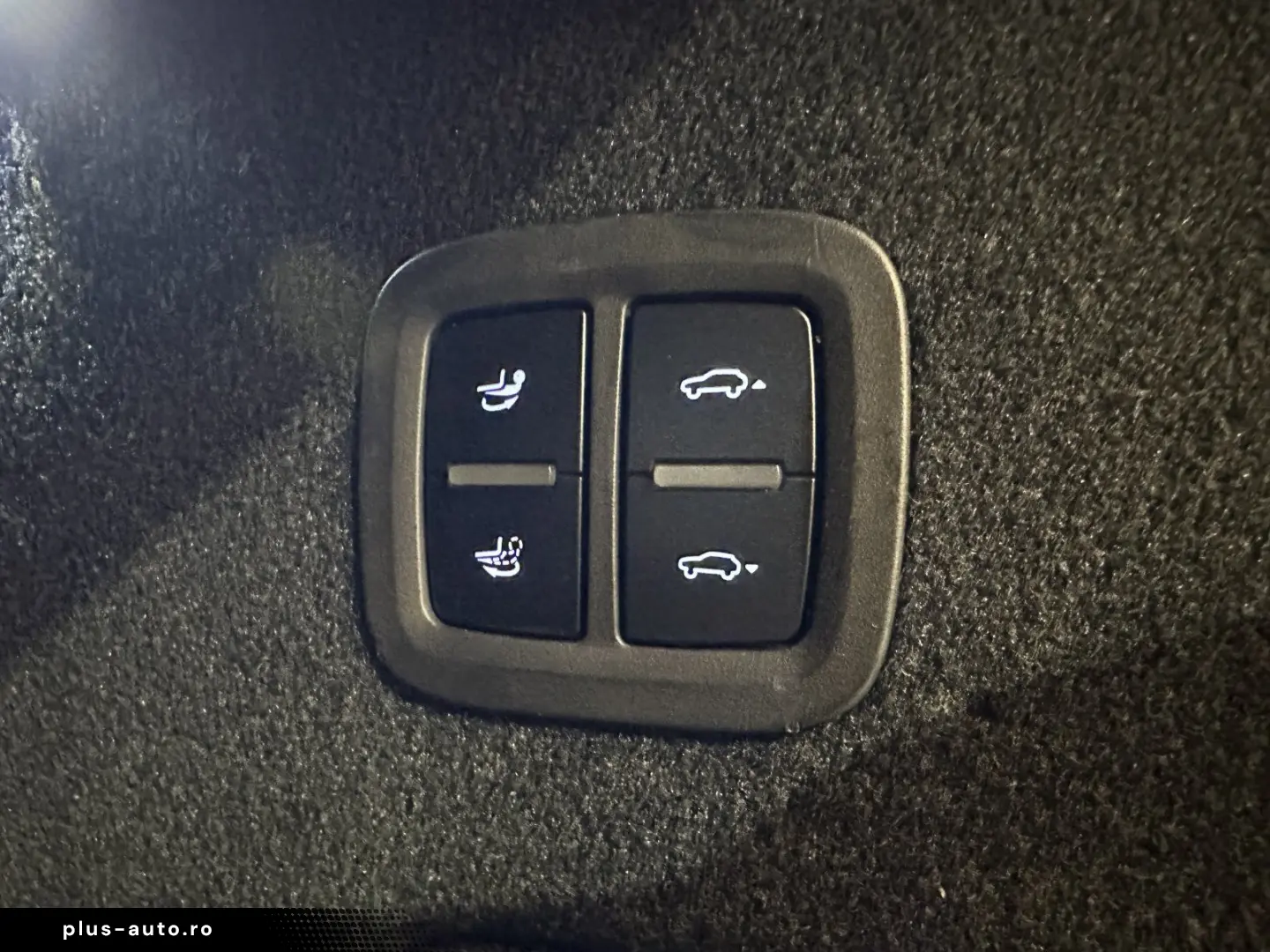 PORSCHE Cayenne  Platinum Edition