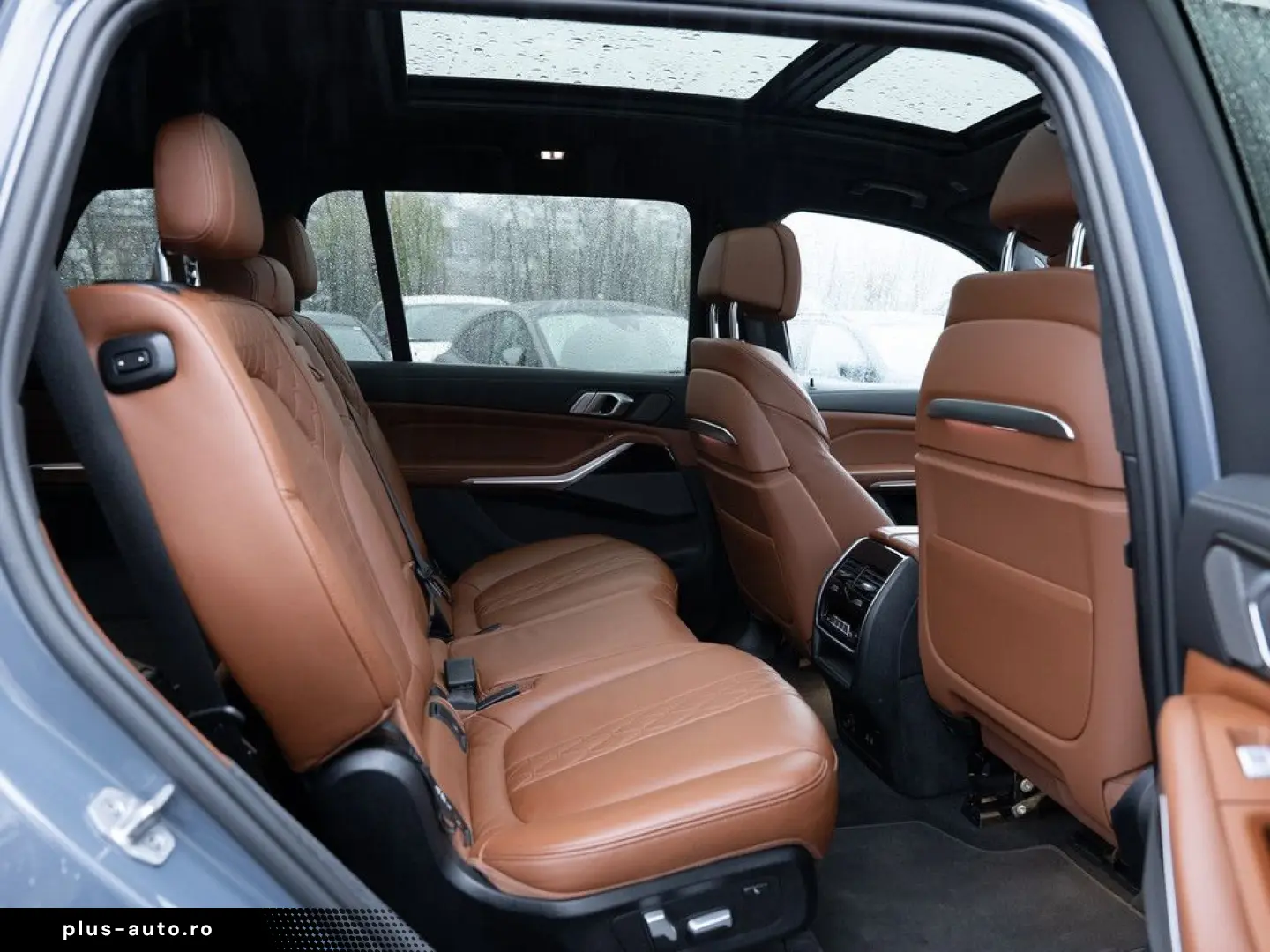 BMW X7 xDrive 40i FACEL. PANO AHK HUD LED AKTIVSITZE